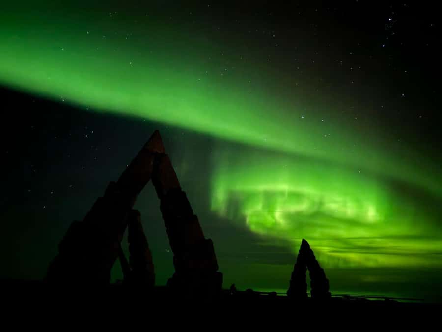 Full-Day Yellowknife Tour with Northern Lights/Aurora View - What’s included, what’s not, and how to pack smart