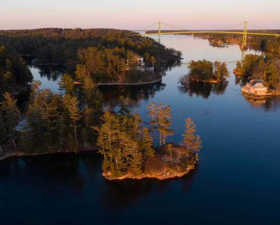 Gananoque: 1000 Islands Fireworks Cruise - Value check: does $41 feel worth it?