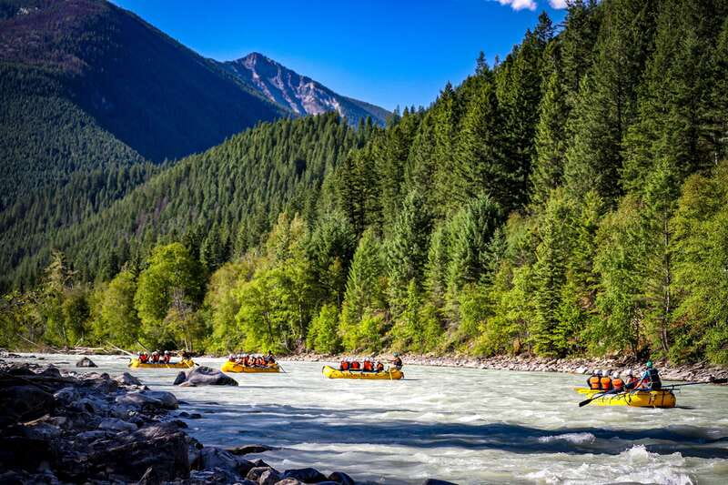 Golden, BC: Kicking Horse River Half Day Whitewater Rafting - Getting your bearings: the coach ride and safety briefings