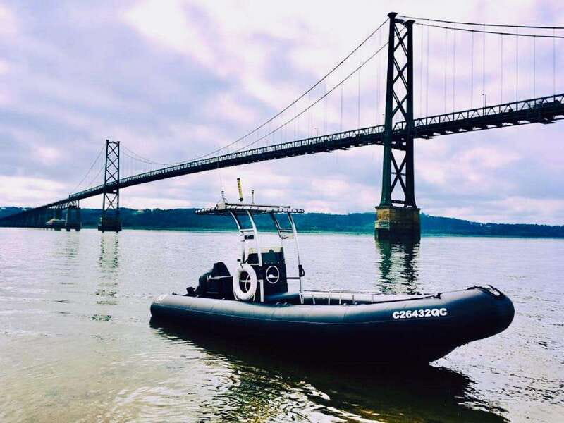 Guided cruise to discover Orleans Island and Quebec City - Stop 1: Saint-Laurent-de-lÎle-dOrléans, the river-level orientation