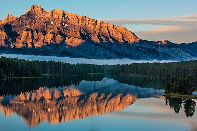 Guided Tour to Banff Highlights & Wildlife With Gondola Admission - Bow Falls and the Marilyn Monroe movie tie-in