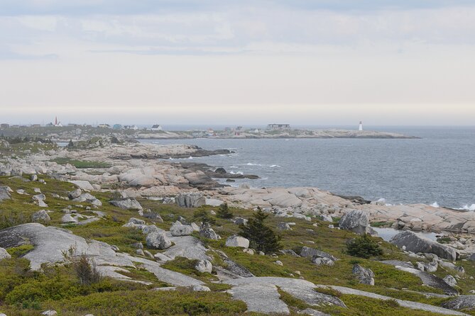 Half Day Small Group Tour in Peggy's Cove and Titanic Cemetery - Who This Tour Best Fits