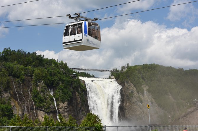 Half-Day Trip to Montmorency Falls and Ste-Anne-de-Beaupré from Quebec city - Coach comfort, group size, and why it matters in winter