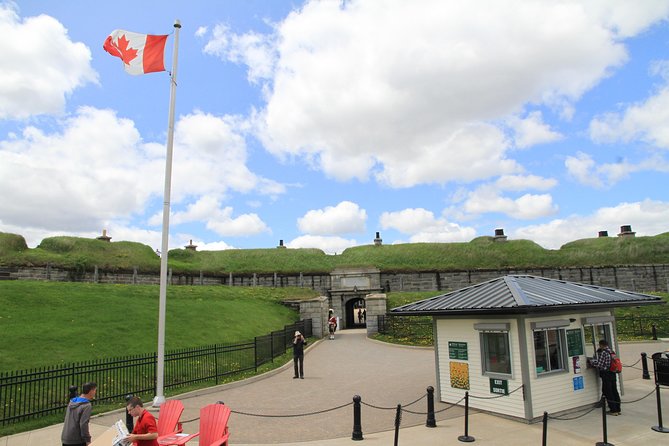 Halifax Harbour Hopper Tour - Who should book this Harbour Hopper tour