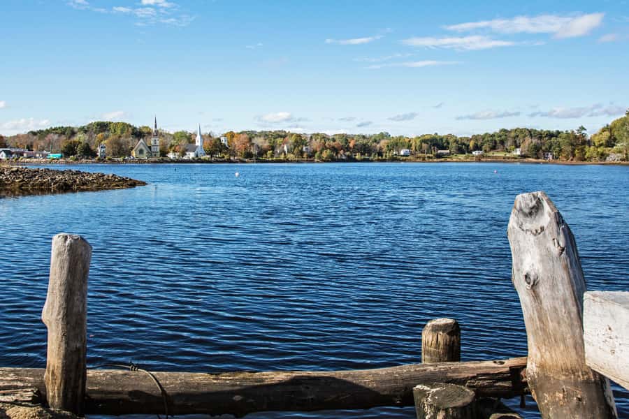 Halifax: Lunenburg and Mahone Bay Private Tour - Lunenburg UNESCO: waterfront charm, historic scenes, and Bluenose II