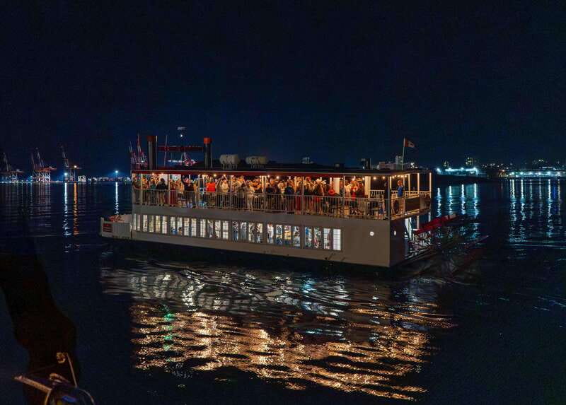Halifax: Party Cruise on the Harbour Queen - Halifax Party Cruise on the Harbour Queen, what the night actually feels like