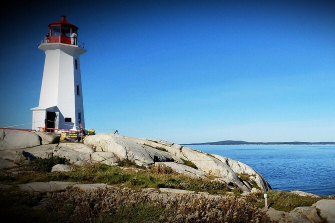 Halifax Peggy’s Cove Express - From Halifax to Peggy’s Cove, a short trip with big payoff