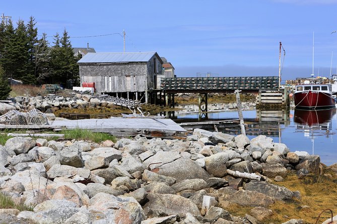 Halifax: Peggy's Cove tour - From Maritime Museum to Peggy’s Cove: how the coach ride works