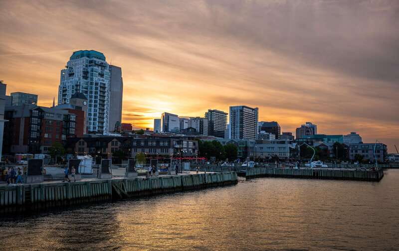Halifax Sunset Cruise Aboard the Tall Ship Silva - Cable Wharf Meet-Up and Finding the Silva Fast