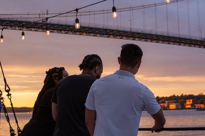Halifax Sunset Cruise Ft. a Live Musician - Timing and photo strategy for the best sunset light