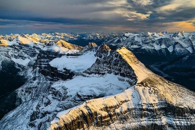Helicopter Tour over the Canadian Rockies - Getting there from Banff: plan for the drive, not the postcard