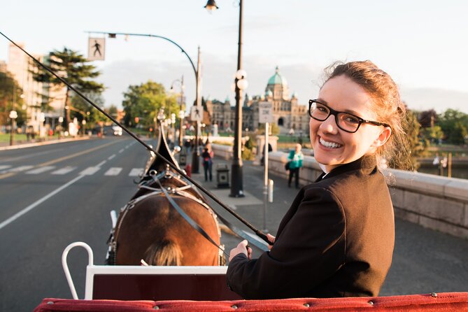 Heritage Horse-Drawn Carriage Experience in Victoria - Meeting point and timing that keep the ride stress-free