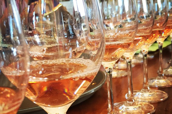 Indulge in a Wine & Food Tour - Cowichan Valley - Hotel pickup, meeting point, and the no-luggage reality