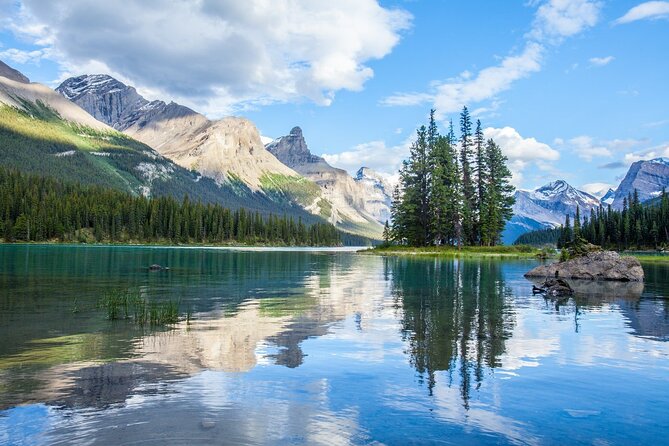 Jasper and Columbia Skywalk Icefield Parkway Private Day Tour - Timing matters: 12 to 13 hours with transit built in