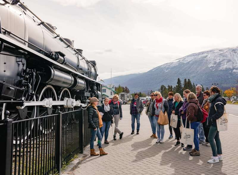 Jasper: Downtown Foodie Tour - The downtown route: history on the move, plus murals and local landmarks
