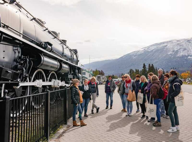 Jasper: Downtown Foodie Tour - Your guide makes it: Nic, Natasha, Tasha, Alli, and Estelle show the range