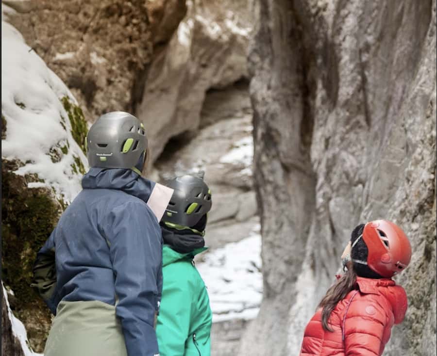 Jasper: Maligne Valley And Pleckatis Canyon Tour - Pleckaitis Canyon walks, waterfalls, and close-up rock detail