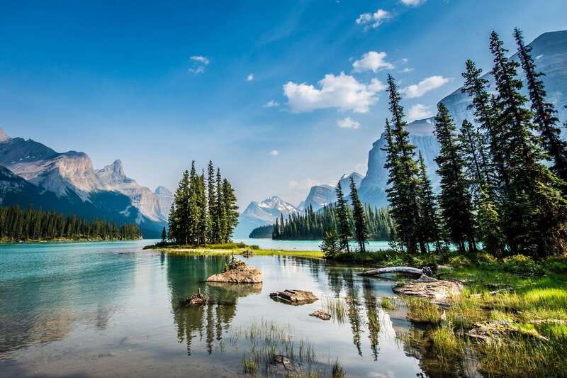 Jasper: Maligne Valley Wildlife & Spirit Island Cruise - Key things to know before you go