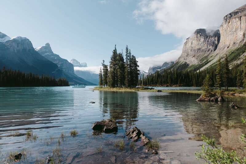 Jasper National Park: Maligne Lake Cruise With Guide - Price and Value: When $84 Feels Right