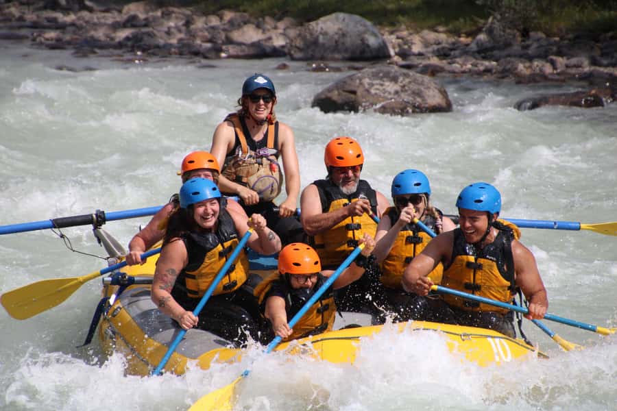 Jasper National Park: Sunwapta River White Water Rafting - Gear and what you should wear for wet, cold, or both