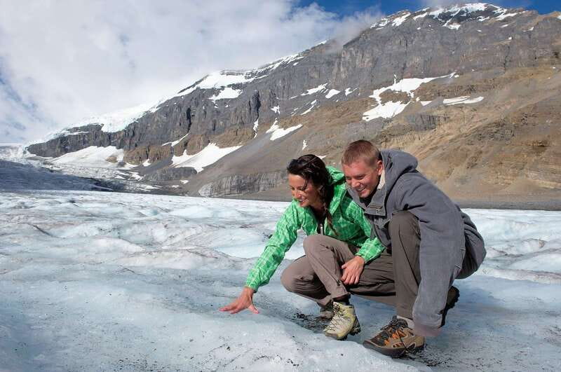 Jasper: Transfer to Banff/Lake Louise w/ Columbia Icefields - Athabasca Falls: short walk, big reward