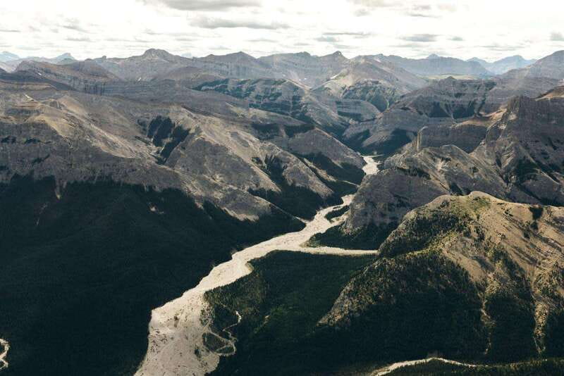 Kananaskis: 30-Minute Heli Tour of Minnewanka Lake and Banff - Price and value: what $267 buys in 30 minutes