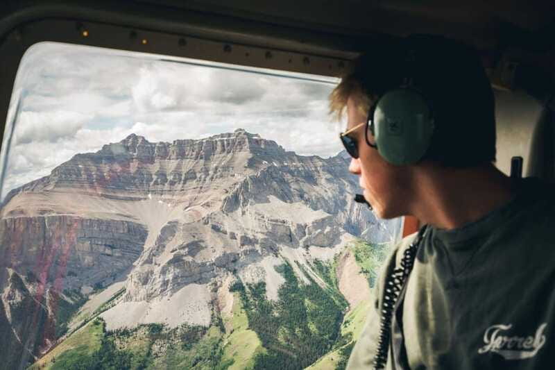 Kananaskis: 30-Minute Heli Tour of Minnewanka Lake and Banff - Photo tips that match this specific helicopter setup