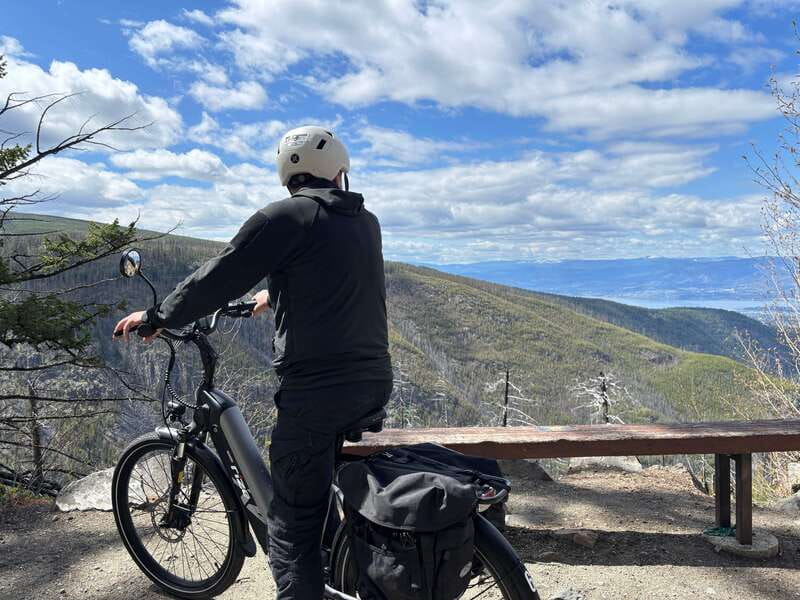 Kelowna: E-Bike Rental with In-App Navigation Guide - Equipment Details That Make the Rental Feel Thoughtful