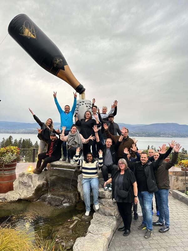 Kelowna: East Kelowna Half Day Guided Wine Tour - The Value Math of $116 for Four Wineries (and Why It Can Feel Fair)