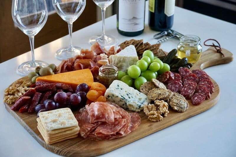 Kelowna: Sunset Sip Wine Tour - Sunset Sip Timeline: Why 5 Hours Hits the Sweet Spot