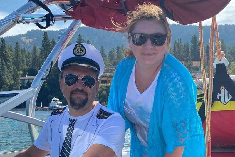Kelowna: Tiki Party Yacht Rental - Key Things to Know Before You Go