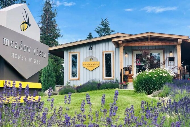 Kelowna Wine Tour by E-bike, Okanagan Valley Views and Lunch - Price and value: why $123.16 can make sense