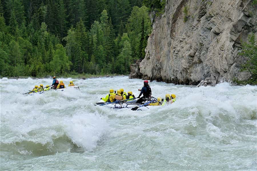 Kicking Horse River: Rafting Trip with BBQ - Should you book the Kicking Horse rafting with BBQ?