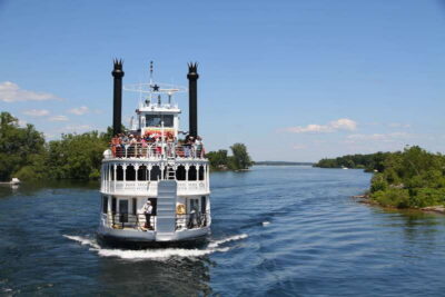 Kingston: Lunch Cruise of Thousand Islands