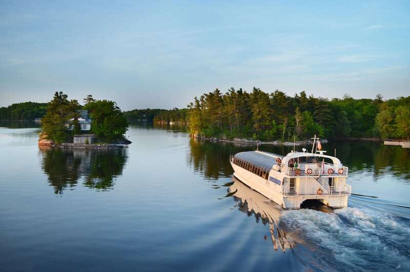 Kingston: Lunch Cruise of Thousand Islands - Who this lunch cruise is best for, and who should think twice