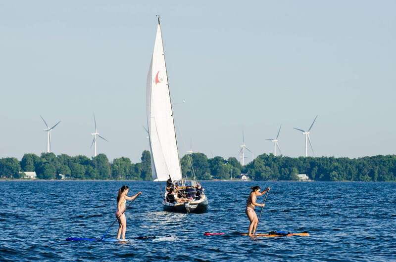 Kingston: Skippered Sailing Charter - The first minutes onboard: safety gear and a quick sailing orientation