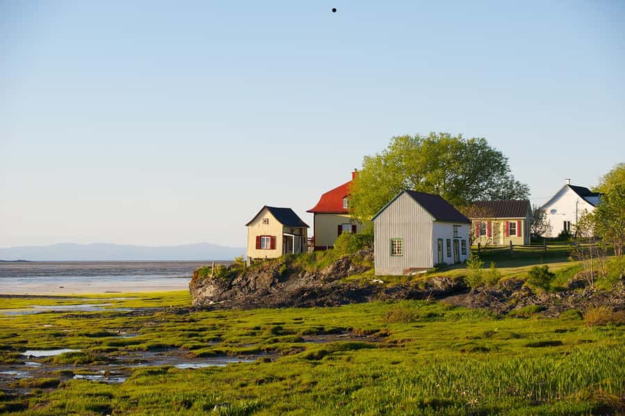 L'Isle-aux-Grues: Secret Islands of St. Lawrence Expedition - The stories you’ll remember: Riopelle, rowboats, and island secrets