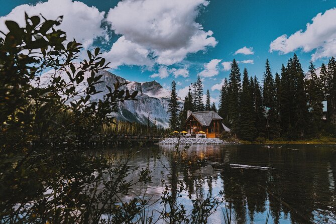 Lake Louise, Emerald Lake and Johnston Canyon Tour - What Makes the Transportation Smart (and Comfortable)