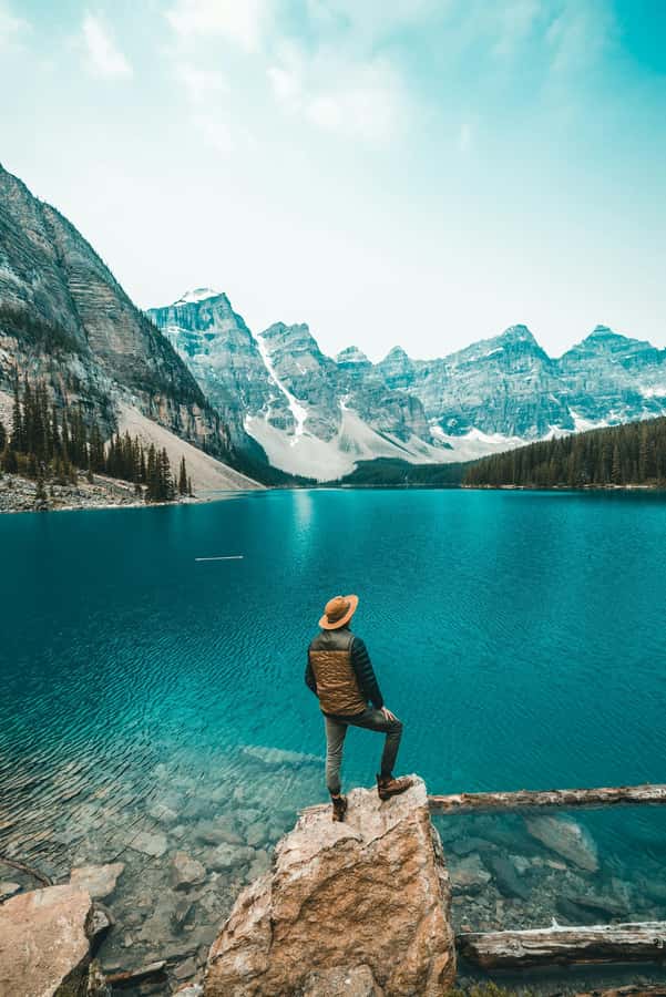 Lake Louise Emerald Lake Johnston Canyon Banff Town YohoTour - Castle Mountain, Lake Louise, and the Fairmont area: your first real skyline moment