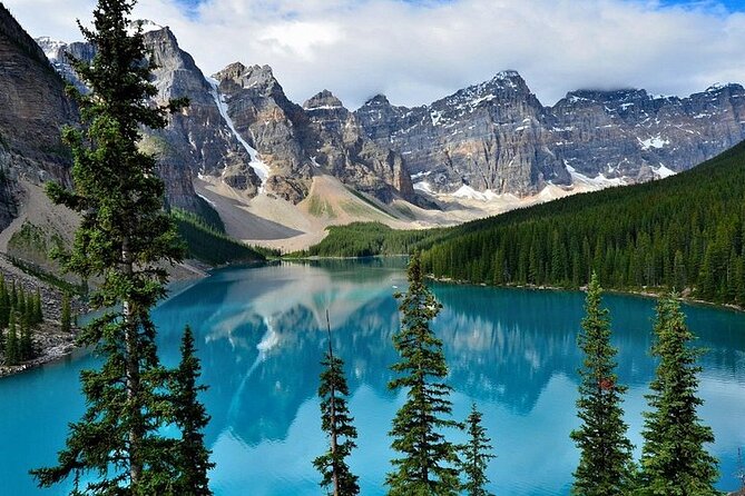 Lake Louise Moraine Lake Day Trip from Banff Calgary Canmore - The big idea: Banff and Yoho as one day, not two trips