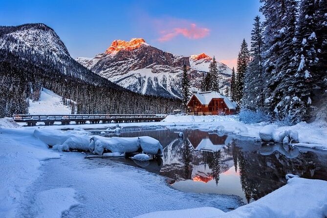 Lake Louise & Yoho National Park Day Tour from Calgary/Banff - Lake Louise: the photo stop plus the short-trail reality