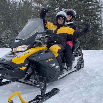 Laurentians: Snowmobile Guided Tour