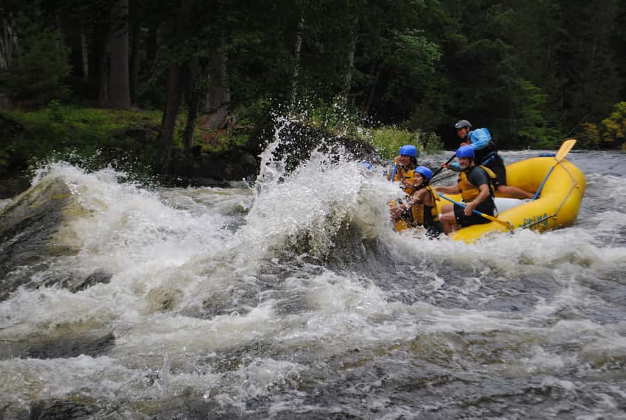 Mad Adventure rafting - Small Group Energy: More Coaching, Less Waiting