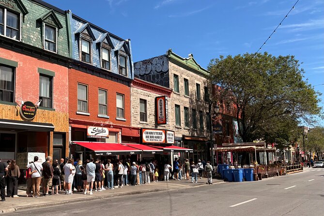 Making Their Mark: Montreal Jewish History Walking Tour - Timing and Group Size: Small Enough for Real Questions