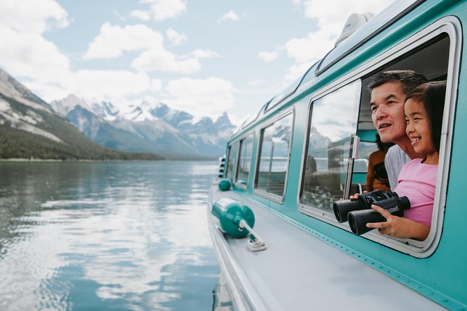 Maligne Lake Cruise - Why Maligne Lake and Spirit Island Feel So Central to Jasper