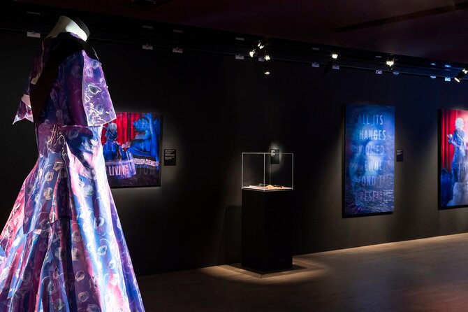 McCord Stewart Museum - Admission - Indigenous Cultures: a thoughtful approach to history and present-day issues
