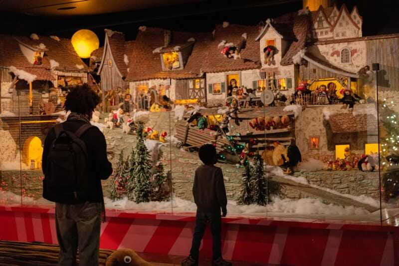 McCord Stewart Museum Entry Ticket - Entry rules, photos, pets, and assistance dogs