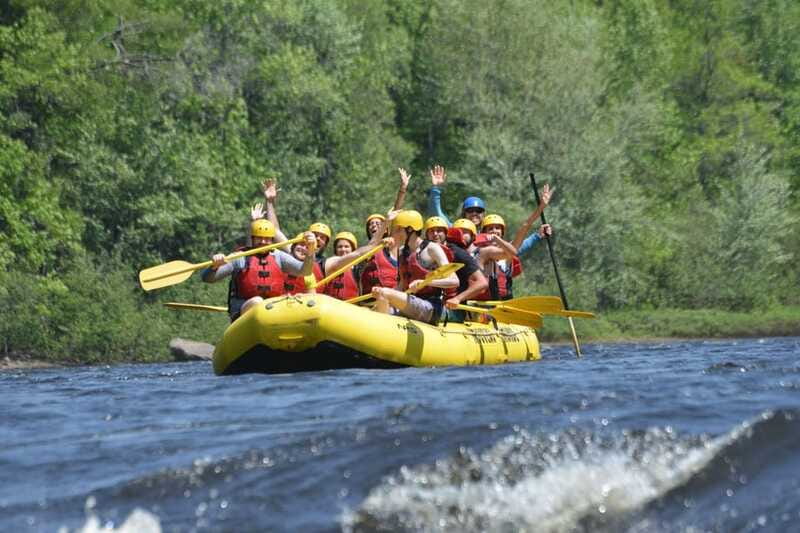 Mont-Tremblant: Half-Day White Water Rafting - Facilities After Rafting: Pool and Hot Tub Recovery