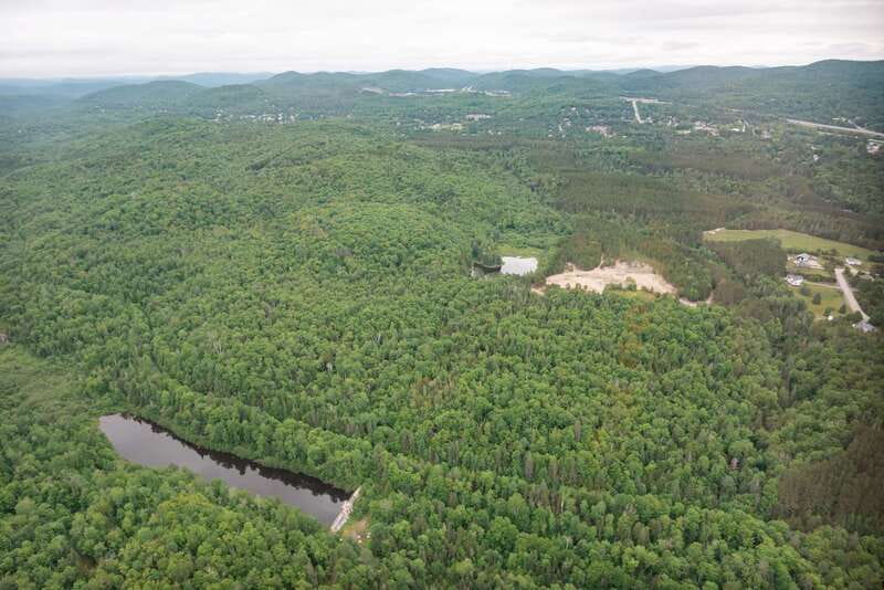 Mont Tremblant: Helicopter Tour with Optional Stopover - The 30-minute mountain stopover: the view you get to linger over