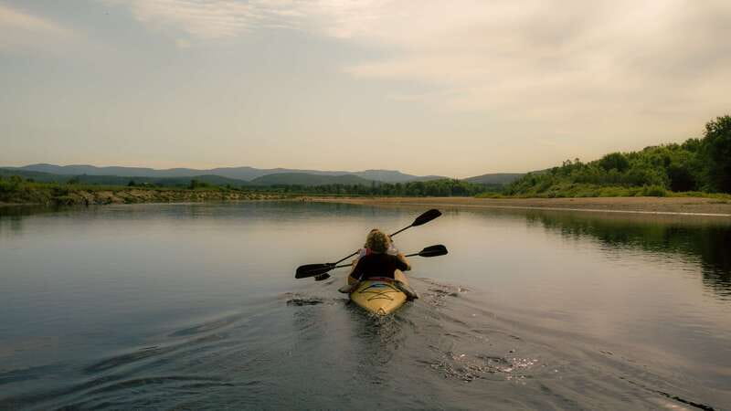 Mont-Tremblant: Self guided kayak/paddleboard on Rouge River - Beaches and swimming stops you control
